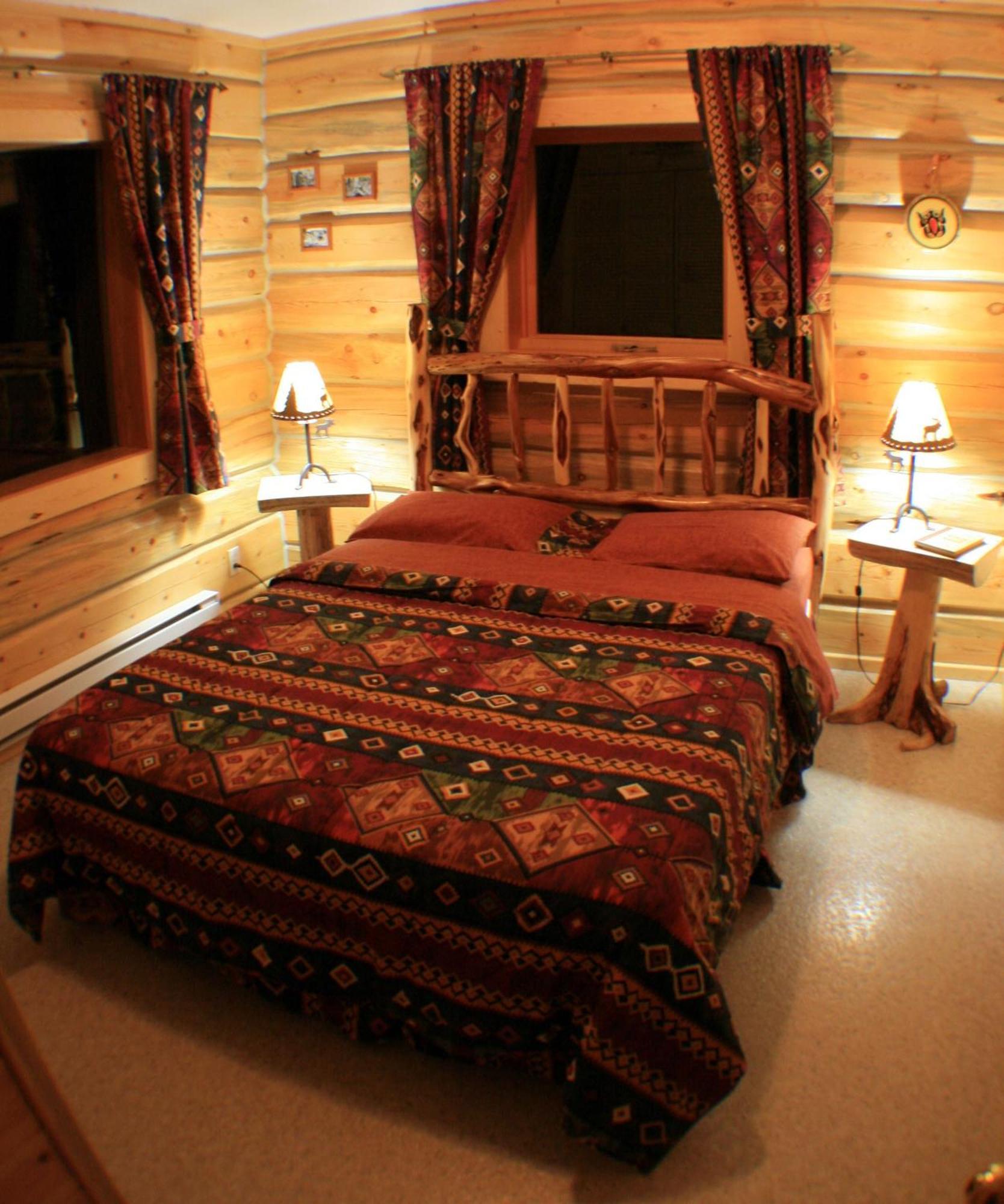 Mica Mountain Lodge & Log Cabins Tête Jaune 외부 사진